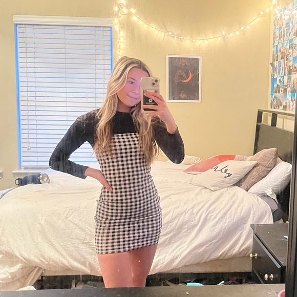 Black and White Checkered Mini Dress - Picture 2 of 5